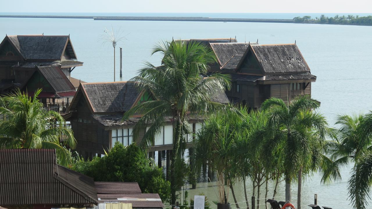 Langkawi Lagoon Resort Water Chalet Pantai Cenang  Extérieur photo